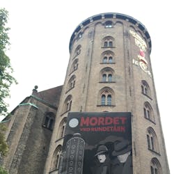 Zelfgeleide moordmysterie-ervaring in Rundetårn in Kopenhagen